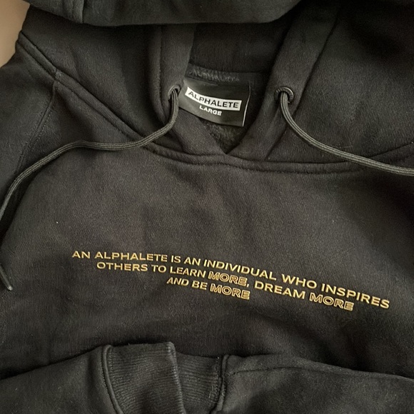 Alphalete hoodie - Picture 2 of 3